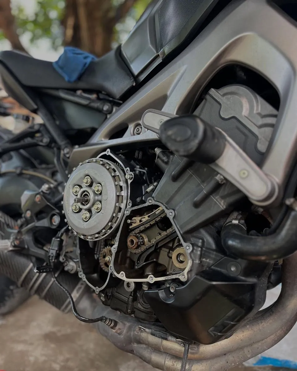 Kopling Yamaha MT-09 dibongkar