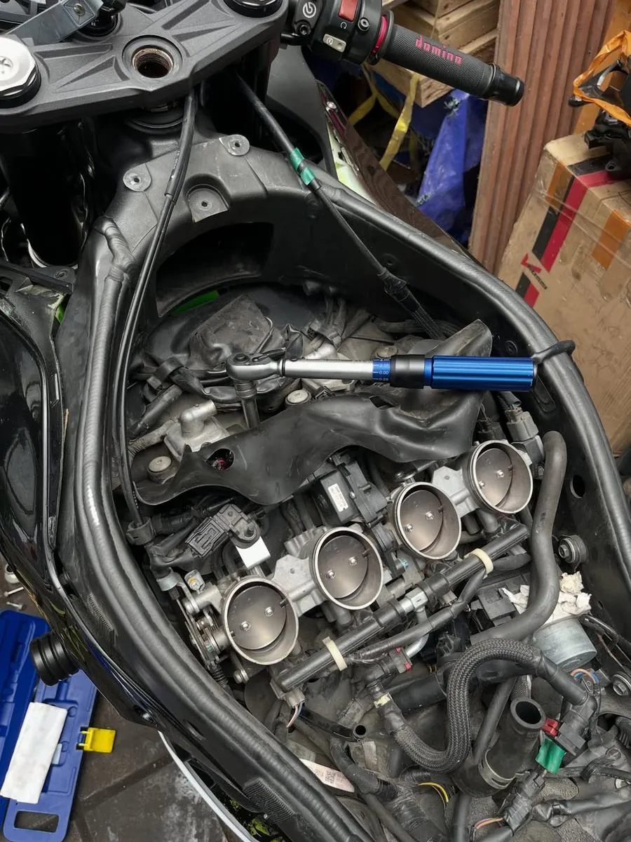 Kawasaki ZX-6R Gen 3 – 3