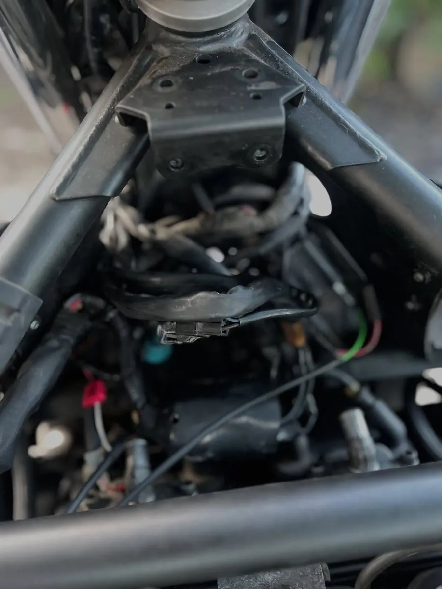 Yamaha XJ6 – 2